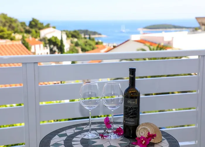 Pensión Stella Maris Hvar - Sea View With Balcony Hvar Town